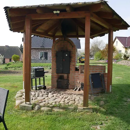 In Ruhiger Lage Mit Grill Und Garten Apartamento *