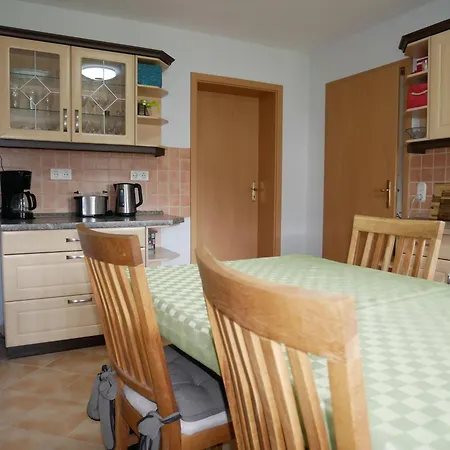 In Ruhiger Lage Mit Grill Und Garten Apartamento *